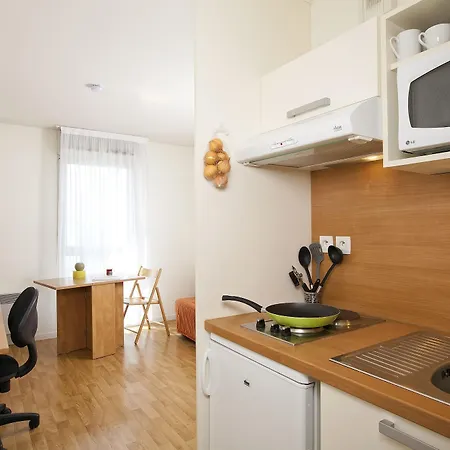 Sejours & Affaires Longs Champs Rennes